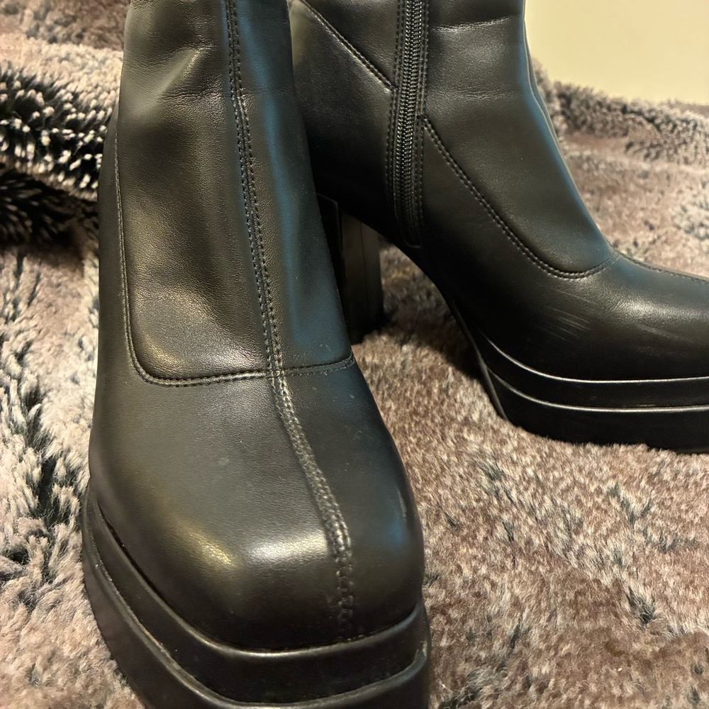 Chunky Platform Boots
